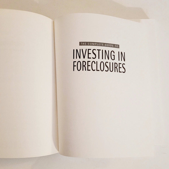 NWOT Investing in Foreclosures - Picture 2 of 6